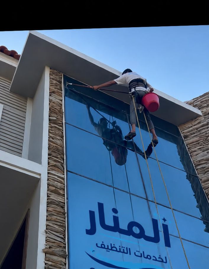 شركة تنظيف واجهات زجاجية الشيخ زايد _المنار كلين